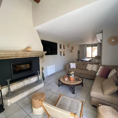 Drome Provencale Maison Familiale Calme Dans Village Valreas